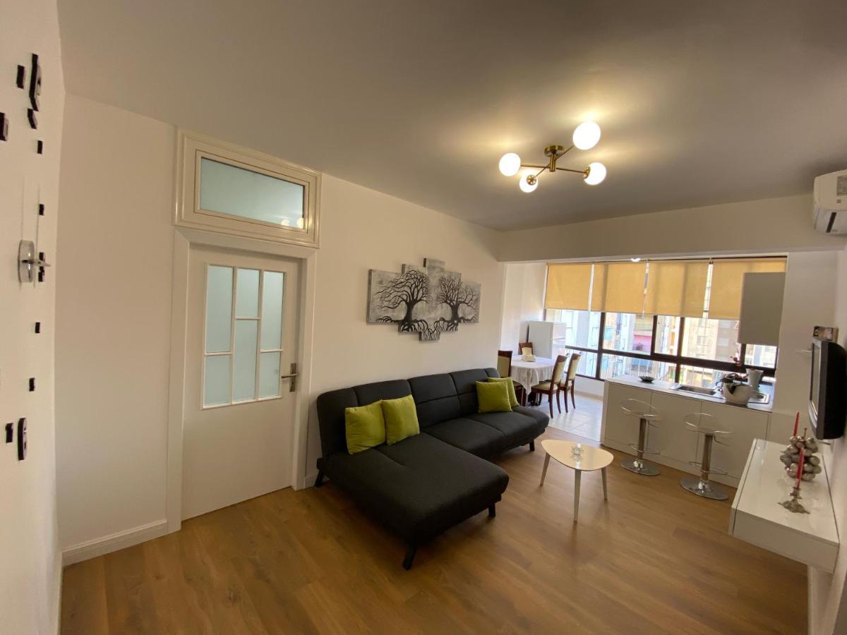 Apartment Holidays Golem (Tirana)